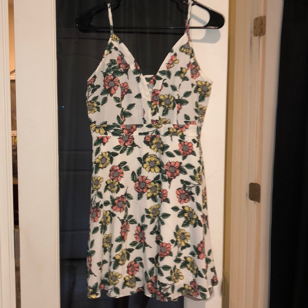 boutique brand floral print dress